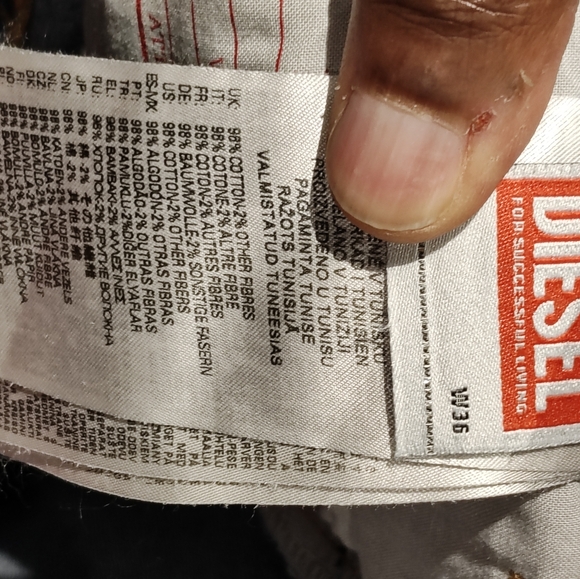 New with tags Diesel Jeans slim Fit 36 - Picture 11 of 16